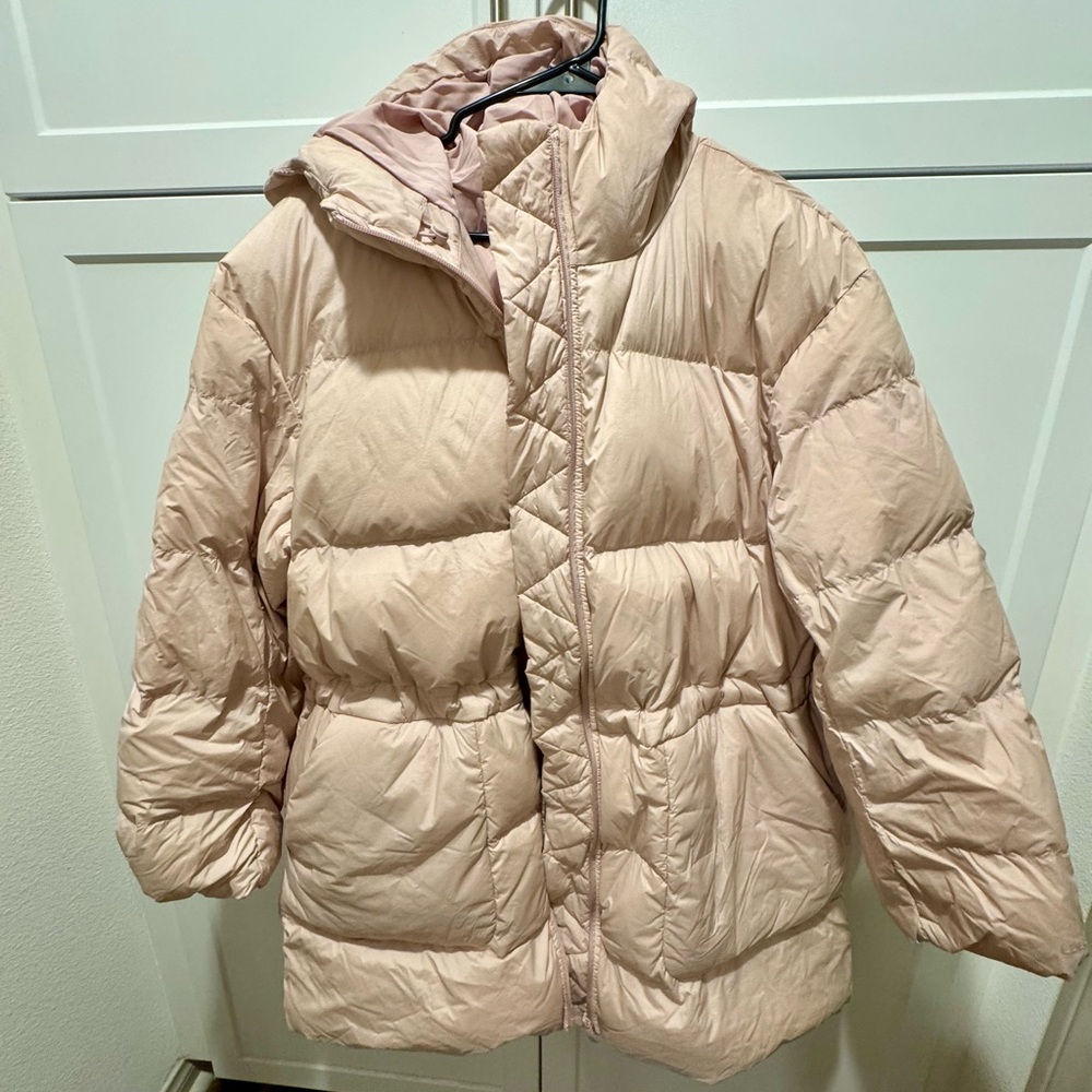 Lululemon Blush Puffer Jacket